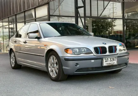 BMW 3 Series 318i E46 ปี 2002 รถหรูในตำนาน