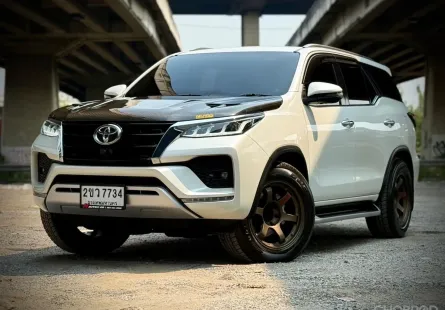 Toyota Fortuner 2.4 V 2022 ราคาพิเศษสุด ฟรีดาวน์