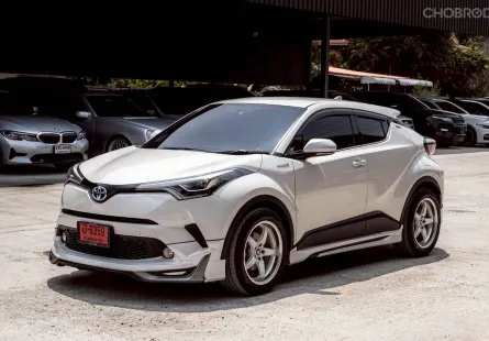 2018 Toyota C-HR 1.8 HV SUV ออกรถง่าย รถสวย ไมล์แท้  