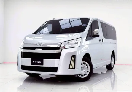 6B636 TOYOTA HIACE 2.8 GL 6MT 2022