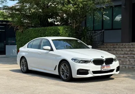2019 BMW 520D MSPORT รถออกศูนย์ BMW THAILAND รถวิ่งน้อย เข้าศูนย์ตรงระยะ รถไม่มีอุบัติเหตุครับ