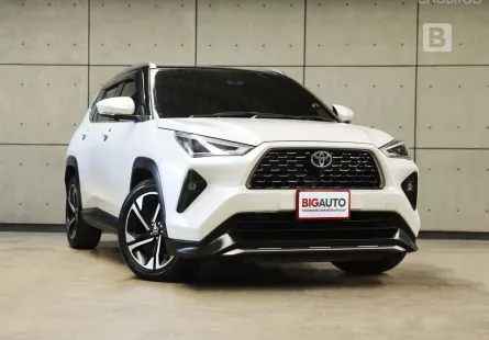 2025 Toyota Yaris Cross 1.5 HEV Premium Luxury SUV AT ไมล์แท้ 1 หมื่น รับประกัน 3ปี 100,000KM B3288
