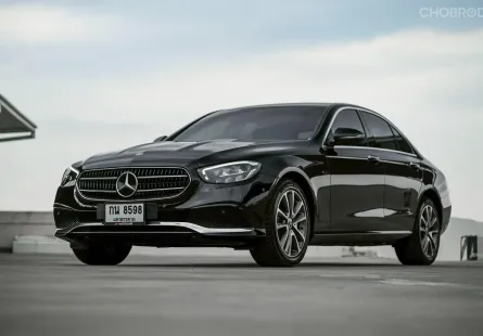 Benz E300e Avantgarde ปี 2021 เน้นดีไซน์หรู นุ่ม เงียบ นั่งสบาย วิ่งไฟฟ้าล้วนได้ถึง 50 กม.