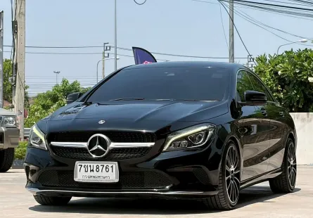 Mercedes-Benz CLA-Class 1.6 CLA200 2017 มือสองสภาพดี