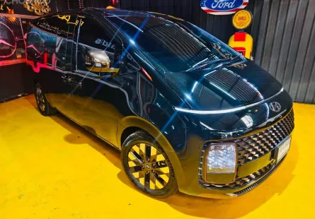 2023 Hyundai STARIA 2.2 Premium with Sunroof รถตู้/MPV รถบ้านมือเดียว 