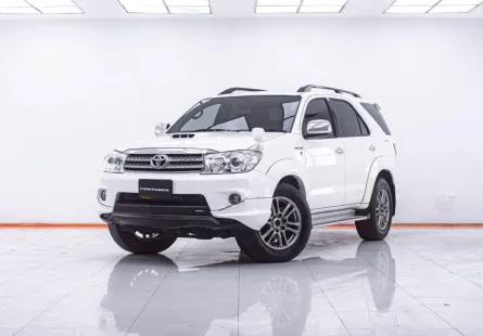 1F364 TOYOTA FORTUNER 3.0 TRD 4WD AT 2010