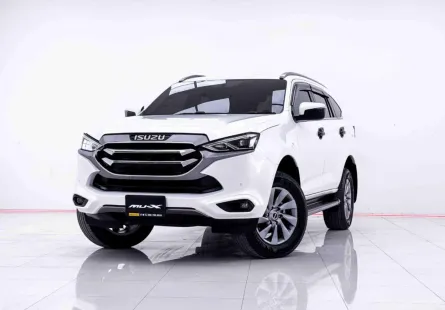 6B715 ISUZU MU-X 3.0 ULTIMATE 2WD AT 2022