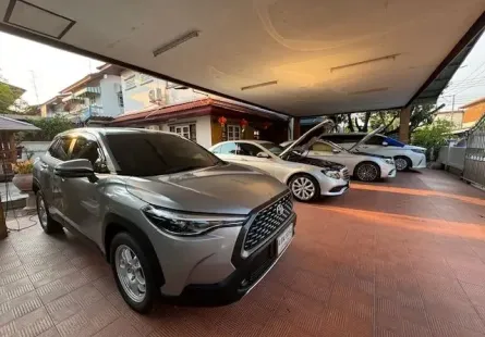 เจ้าของvายเอง 2023 Toyota Corolla Cross 1.8 SUV จอดในร่ม 