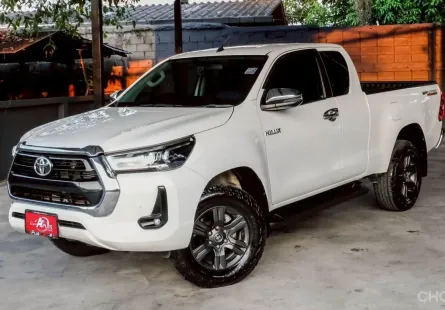 TOYOTA HILUX REVO 2.4 PRERUNNER MID CAB TOP M/T ปี2021(แท้) mnc โฉมหมูป่า สีขาว