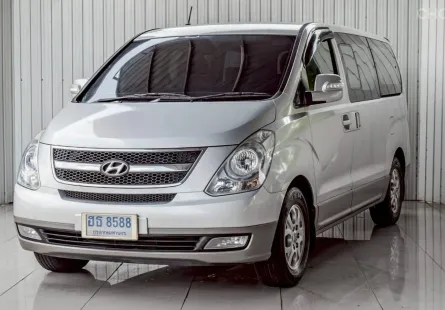 HYUNDAI H-1 2.5 DELUXE ปี 2011 สีเทา AT โฉม ปี08-18