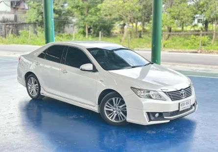 2015 Toyota Camry 2.0 G Extremo (14 จด 2015)