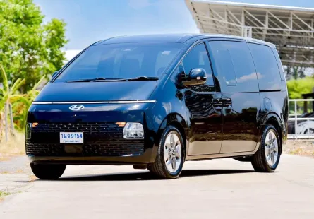 Hyundai STARIA 2.2 Diesel SEL 8A/T ปี 2022 จด 2023