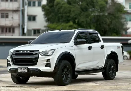 ISUZU D-Max 3.0 V Cross Cab4 (4WD) เกียร์ออโต้ ปี 2022