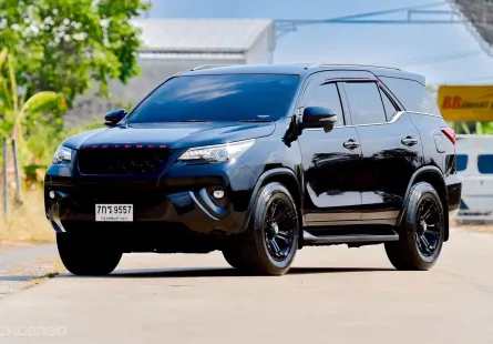 TOYOTA Fortuner 2.4 V 6A/T ปี 2018
