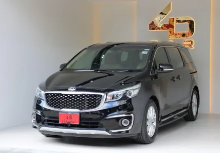 2017 Kia Grand Carnival 2.2 EX