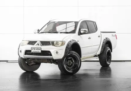 2013 MITSUBISHI TRITON plus 2.4 double cab  M/T