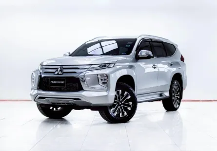 5C892 MITSUBISHI PAJERO 2.4 GT AT 2020