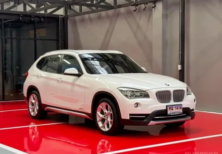2015 BMW X1 E84 รถมือเดียวออกป้ายแดง รถวิ่งน้อยเพียง 70,000 กม รถเข้าศูนย์ตลอด รถไม่มีอุบัติเหตุครับ