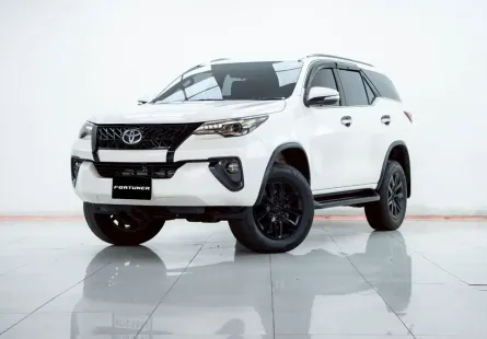 2B417 TOYOTA FORTUNER 2.4 V 2017 รถสวย มือเดียว