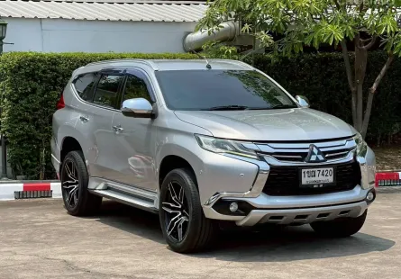 2016 Mitsubishi Pajero Sport 2.4 4WD SUV ผ่อนเริ่มต้น รถสวย ไมล์แท้ ประวัติดี 