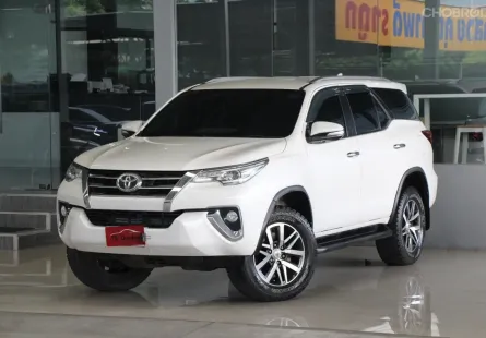 Toyota Fortuner 2.4 V ปี 2016 รถบ้านมือเดียว เข้าศูนย์ตลอด สวยเดิมทั้งคัน ออกรถ 0บาท
