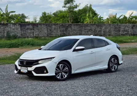 HONDA CIVIC 1.5 TURBO HATCHBACK [FK] ปี 2019 มือแรก ดูแลถึง เซอร์วิสศูนย์ทุกระยะ