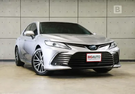 2022 Toyota CAMRY 2.5 HEV Premium Sedan AT ไมล์แท้ 3 หมื่น รับประกันตัวรถ 5 ปี 150,000 KM B5014