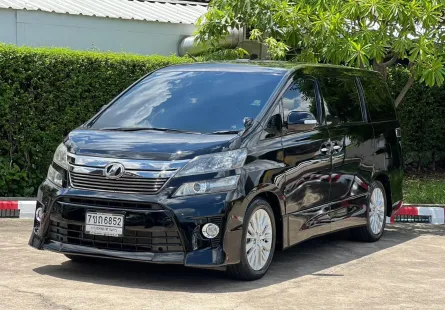 Toyota Vellfire ZG edition ปี 2012