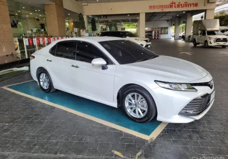 ด่วน! Camry 2.0G ปี 2020 สีขาวมุก รถบ้านสภาพเกรด A+ ราคาเร้าใจ ทักด่วน!