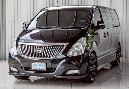 HYUNDAI H-1 ELITE ปี 2015 สีดำ  โฉม ปี08-18