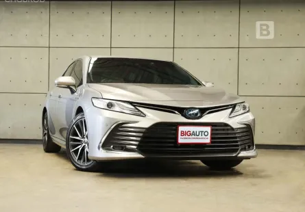 2022 Toyota CAMRY 2.5 HEV Premium Sedan AT ไมล์แท้ รับประกันตัวรถ 5 ปี 150,000 KM B9435