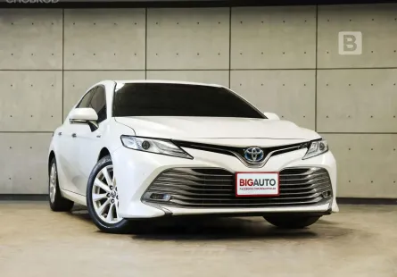 2021 Toyota CAMRY 2.5 Hybrid Sedan AT ไมล์แท้ รับประกันตัวรถ 5 ปี 150,000 KM B4560