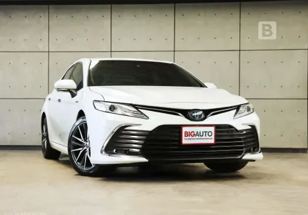 2022 Toyota CAMRY 2.5 HEV Premium Luxury Sedan AT ไมล์แท้ รับประกันตัวรถ 5 ปี 150,000 KM B3173