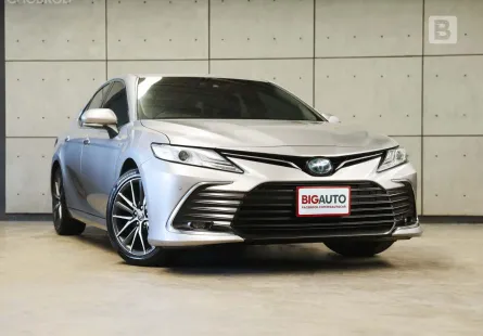 2022 Toyota CAMRY 2.5 HEV Premium Sedan AT ไมล์แท้ 5 หมื่น รับประกันตัวรถ 5 ปี 150,000 KM B3873