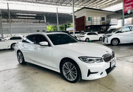 2021 BMW 3 Series 2.0 320Li รถเก๋ง 4 ประตู รถบ้านมือเดียว ไมล์น้อย 20,000 km. 