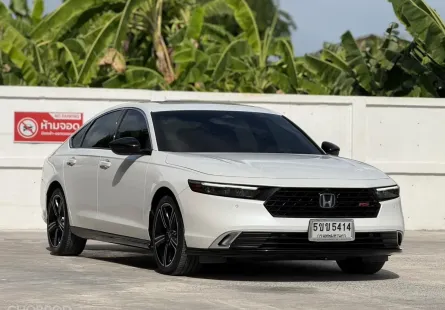 Honda Accord 2.0 e:HEV RS 2023 มือเดียวป้ายแดง ไมล์แท้ คู่มือบุ๊คเซอร์วิสครบ