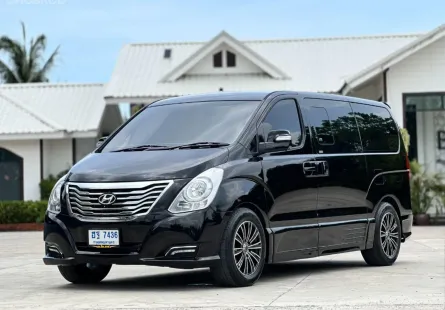 HYUNDAI H1 2.5 DELUXE 2016 ไมล์ 150,000 กม. โทร.092-2639576 เอ๋ 