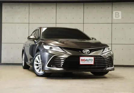 2022 Toyota CAMRY 2.5 Sport Sedan AT ไมล์แท้ 4 หมื่น รับประกันตัวรถ 5 ปี 150,000 KM B4568