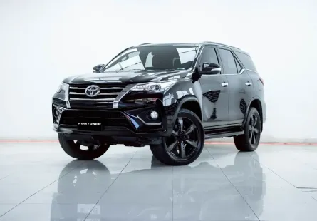 2B512 TOYOTA FORTUNER 2.8 TRD 4WD AT 2017