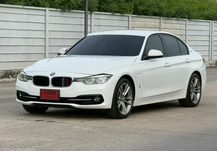 2017 BMW 3 Series 2.0 330e รถเก๋ง 4 ประตู รถสภาพดี มีประกัน 