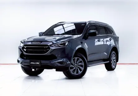 5C940 ISUZU MU-X 3.0 ULTIMATE 2WD AT 2023