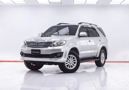 1F418 TOYOTA FORTUNER 3.0 V 4WD AT 2013