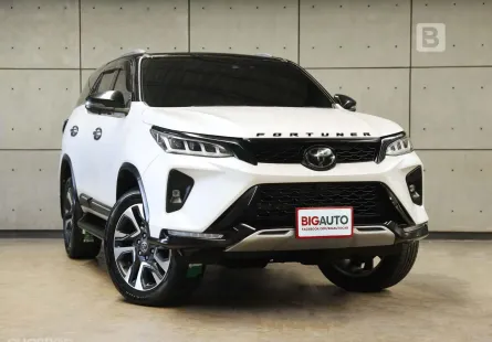 2023 Toyota FORTUNER 2.4 Legender (Black top) SUV AT ไมล์แท้ 5 หมื่น รถมือแรกจากป้ายแดง B3538