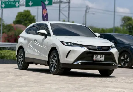 Toyota Harrier 2.5 HYBRID 4WD 2021 Hybrid สุดคุ้ม