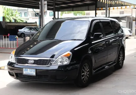 KIA CARNIVAL 3.0 LS ปี 2013