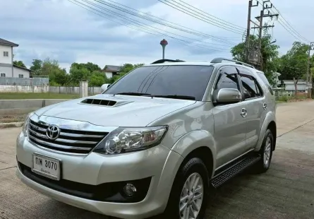 Toyota Fortuner 2.5 V 2013