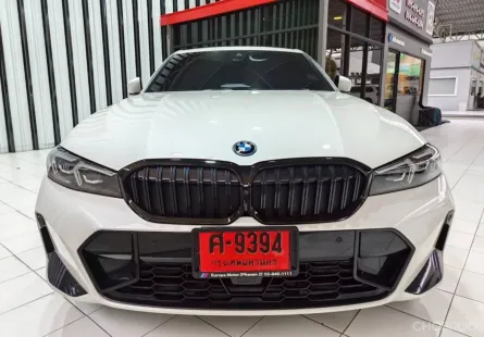 BMW 3 Series 2.0 330e 2023 รถสวย ไมล์น้อย มือเดียวป้ายแดง  