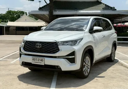 Toyota Innova 2.0 HEV Premium ปี 2023 มือเดียว สภาพใหม่ ไมล์น้อย  