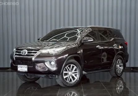 TOYOTA Fortuner 2.8 V 4x4 ปี 2015 สภาพดี