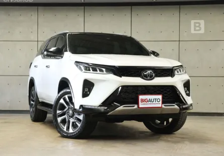 2023 Toyota FORTUNER 2.4 Legender (Black top) SUV AT ไมล์แท้ 3 หมื่น รับประกัน 5 ปี 150,000 KM B5184